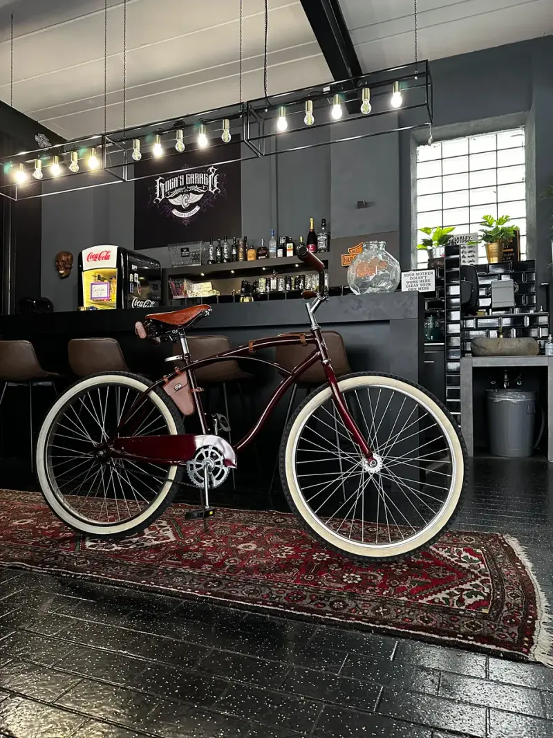 Goga's Garage Bar